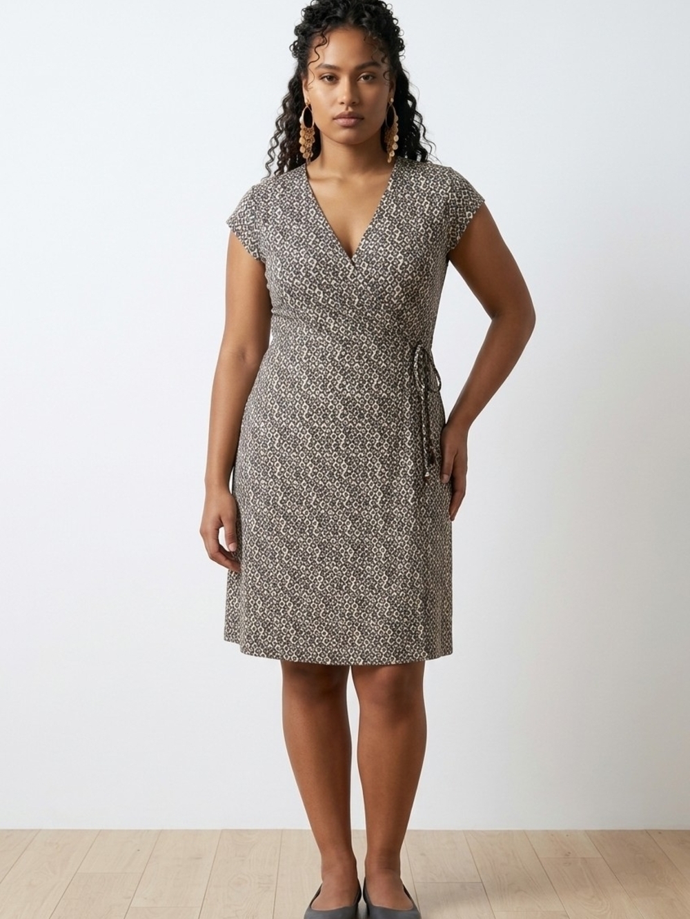 NWT Apostrophe Stretch Cap Sleeve Charcoal Tan Diamond Wrap Dress ~sz L (12-14)